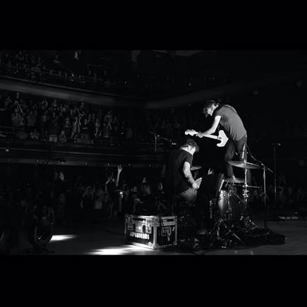 Japandroids – Massey Fucking Hall