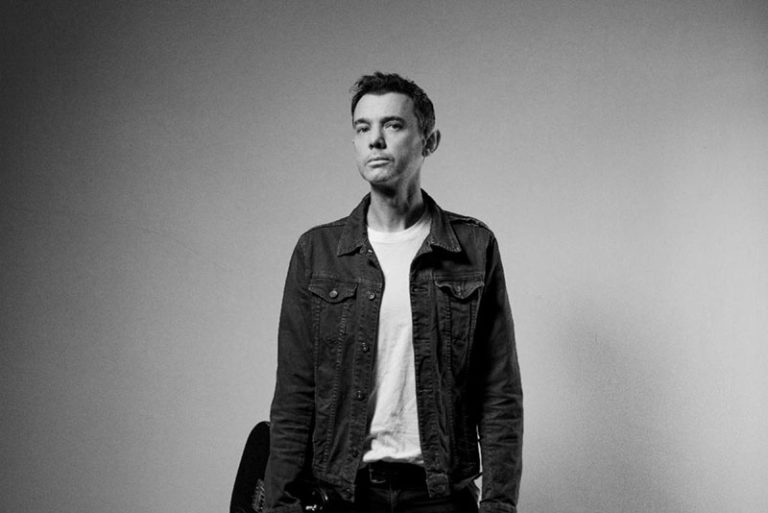 Jim Ward to release ‘Half A World Away (Live In Studio)’ on March 17