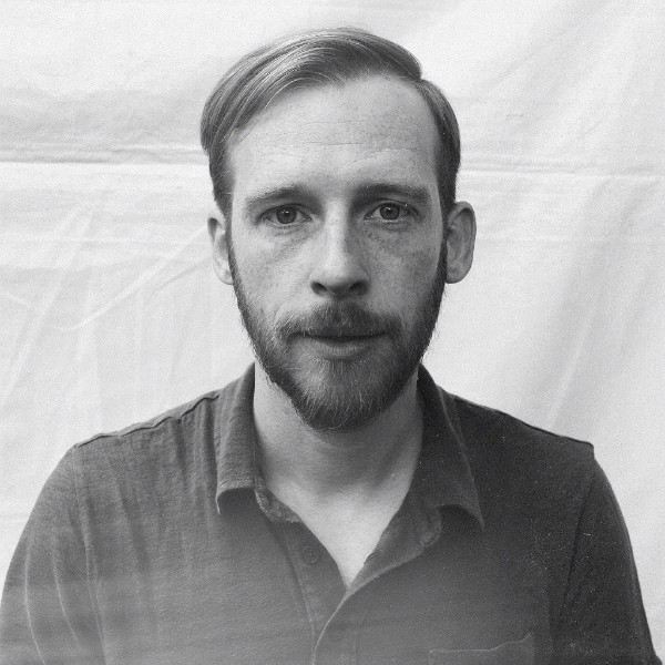 Kevin Devine streams “Kuala Lumpur”
