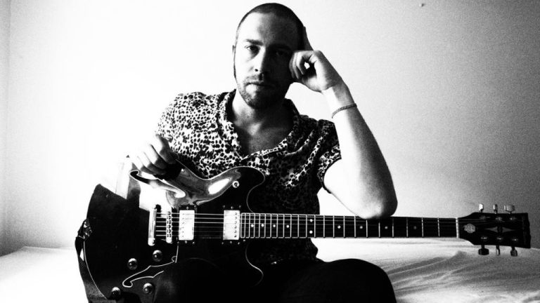 Under the influence with Kurt Baker (Kurt Baker Combo, The Leftovers, etc)