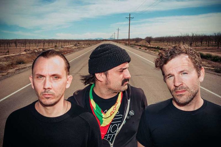The Lawrence Arms release new track ‘Last Last Words’