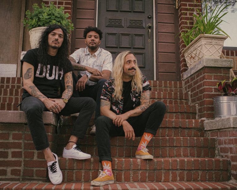 MakeWar surprise release new 4-song EP