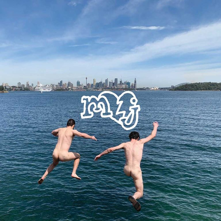 Mom Jeans – Sweet Tooth