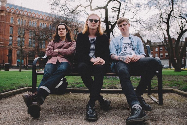 Night Owls return with new single “Out Of My Head”