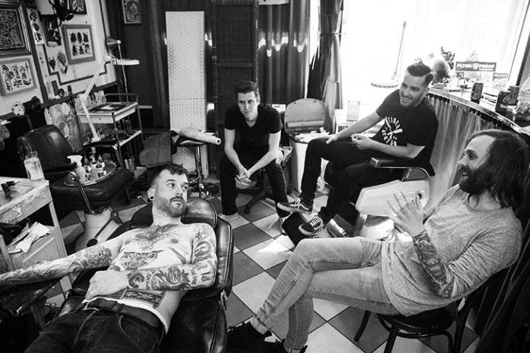 Olde Souls premiere video for “Hope Is Where The Heart Is”