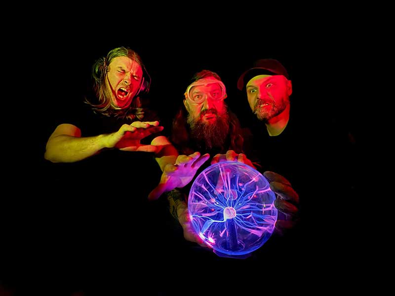 Ex-Bennies members return with new project PREVIOUS FUTURE