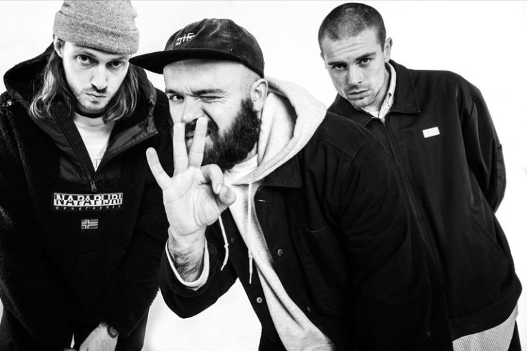 Puppy release new single/video for ‘Bathe In Blood’