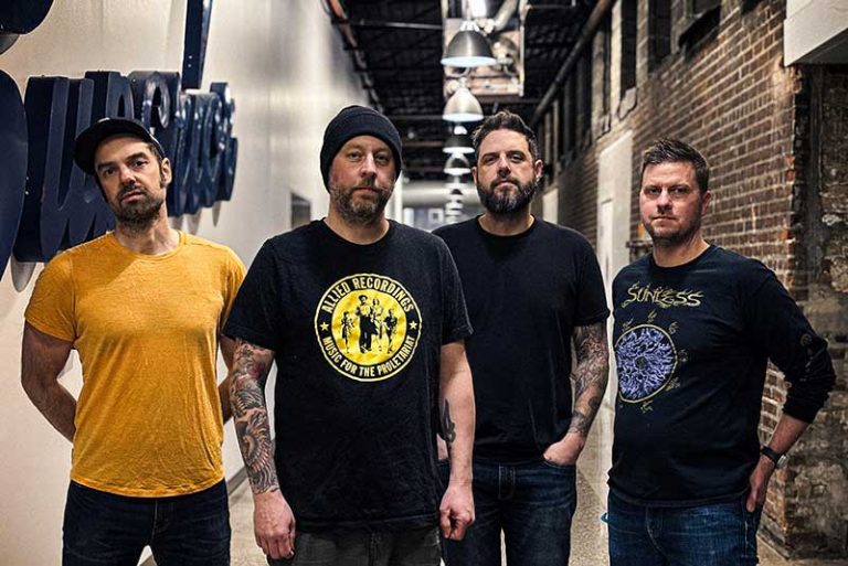 Rad Owl channels early ’90s punk on new single ‘Double Play’