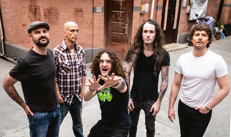 Shanghai’s Round Eye share Mike Watt produced new single