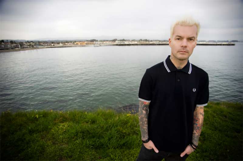 Russ Rankin releases new single 'Starry Eyes'