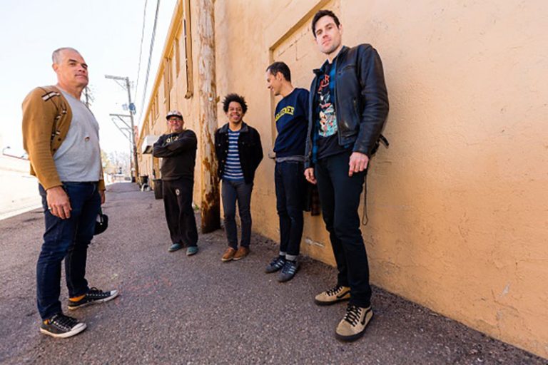 Samiam signs to Pure Noise Records and releases new single ‘Lights Out Little Hustler’