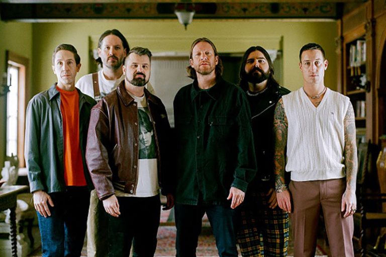 Silverstein release new single ‘Die Alone’ ft. Andrew Neufeld of Comeback Kid