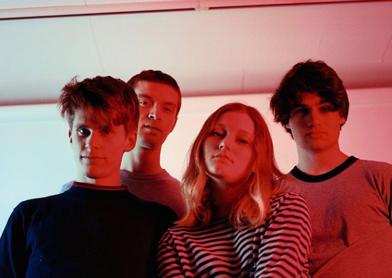 Sløtface share video for “Magazine”