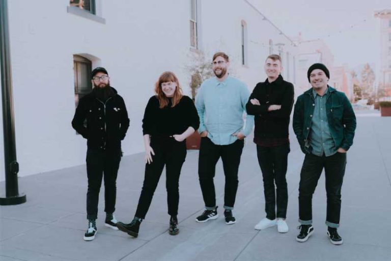 Spanish Love Songs releases new song ‘(No) Reason To Believe’