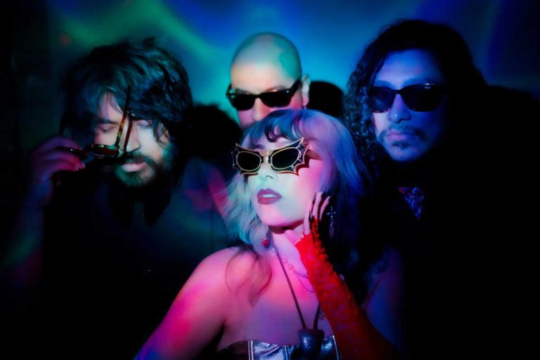 PREMIERE: LA punks Stormhouse share video for ‘Heartstrings’ off upcoming EP on Wiretap Records