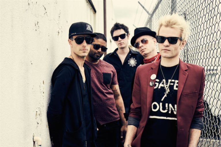 Sum 41 release video for “Fake My Own Death”