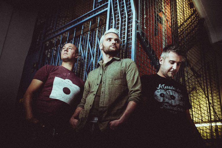 Templeton Pek release lyric video for ‘The Awakening’