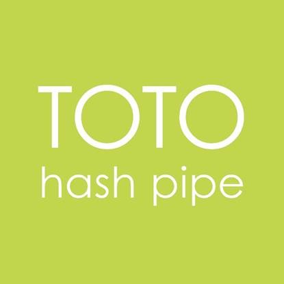 Toto sees Weezer’s cover of ‘Africa’ and raises them with cover of ‘Hash Pipe’