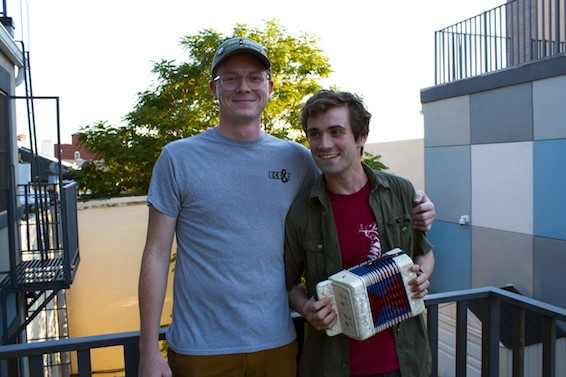 Washer share “The Scab” video