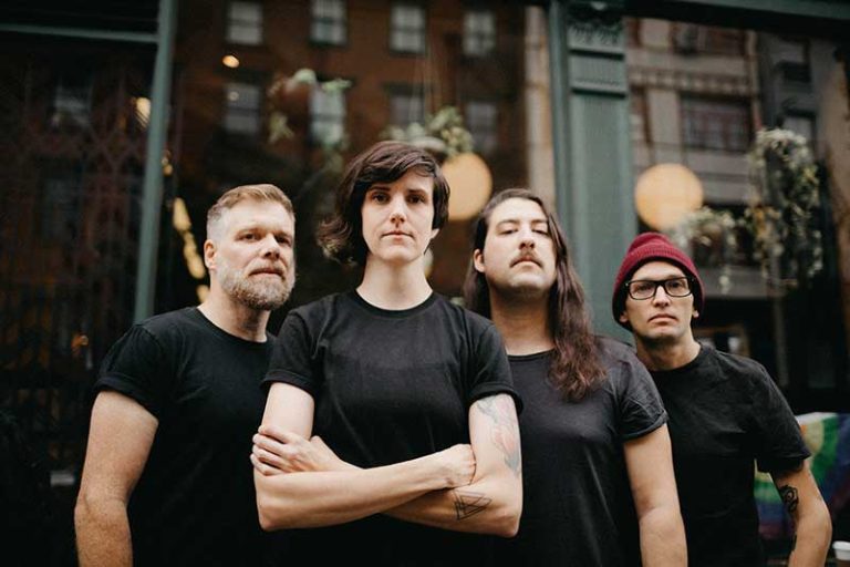 Worriers share new single ‘Terrible Boyfriend’